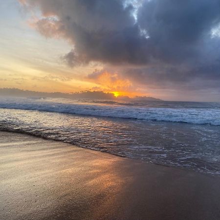 Talalla Bay Beach ภายนอก รูปภาพ
